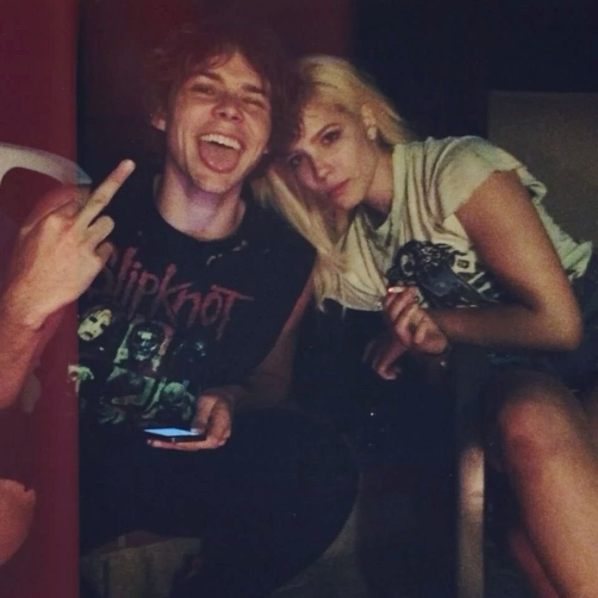 dee is a star tweet media