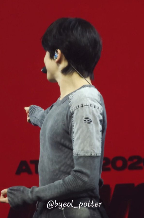 yunho supplier tweet media