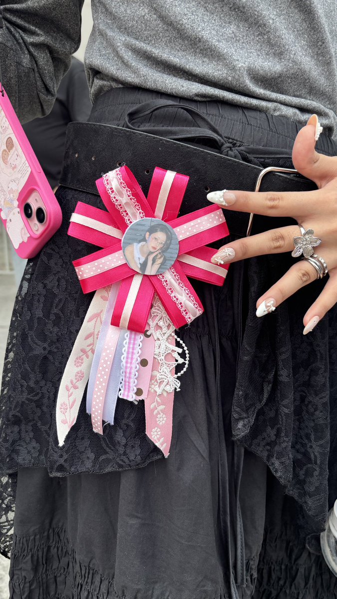 ri !!☆ tweet media