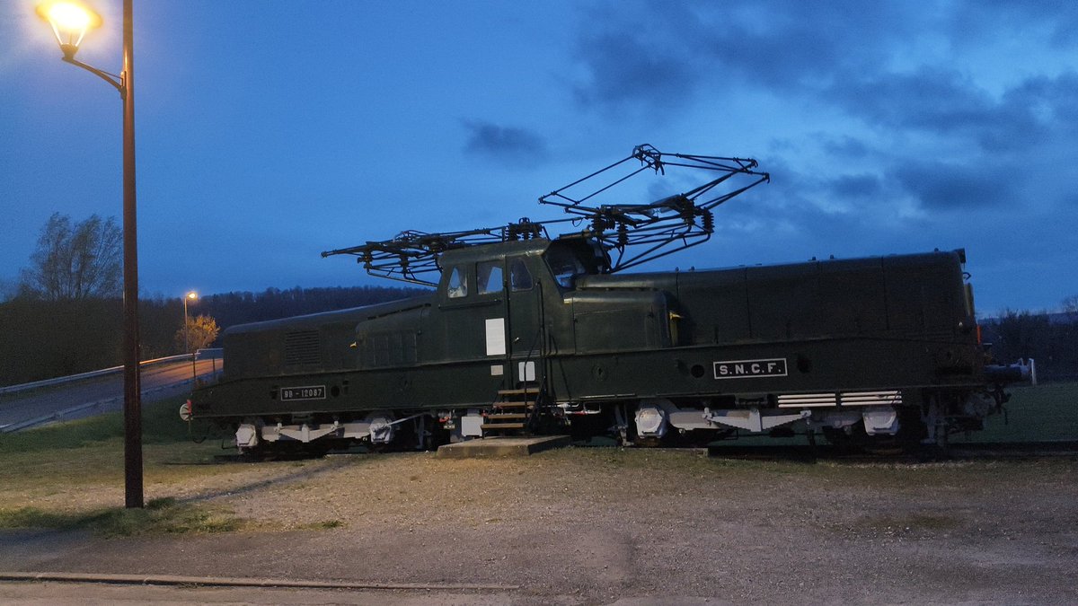 YoJ🇨🇵 tweet media