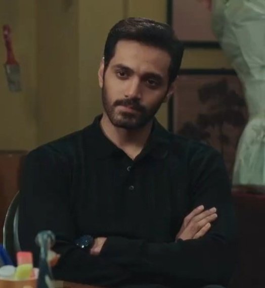 Wahaj is giving half saad and half murtasim vibe🚶‍♀️
#thepinkshirt
