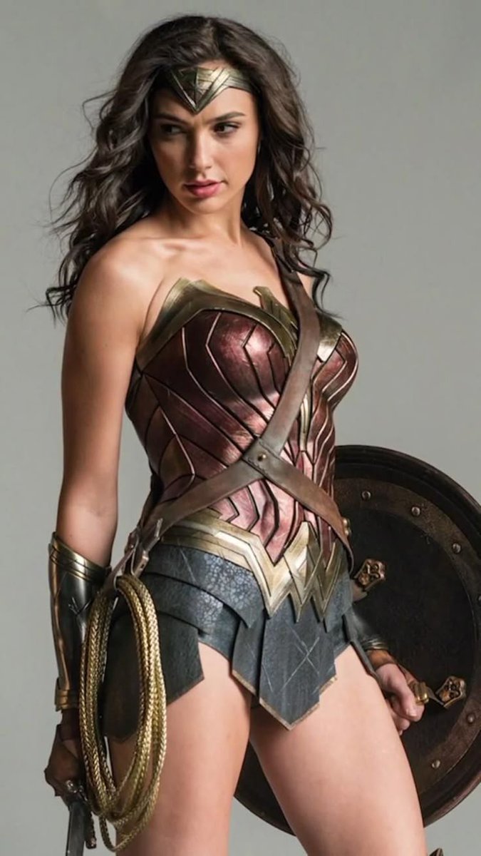 Gal Gadot tweet media
