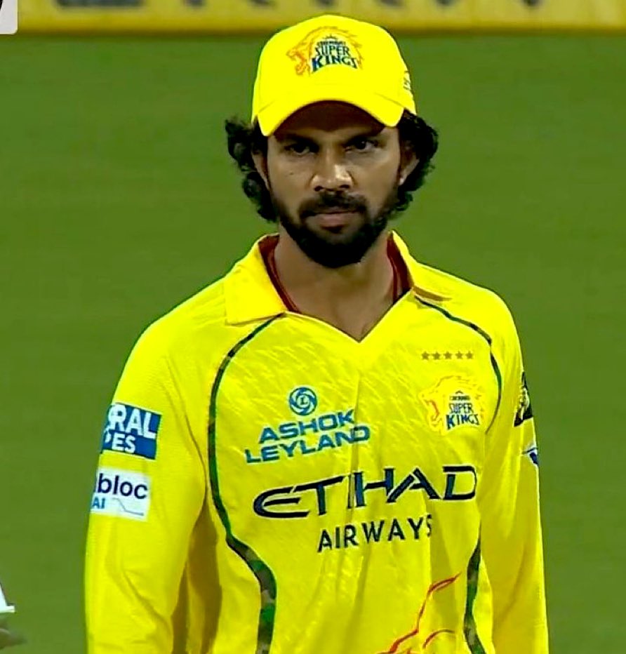 Junaid Khan tweet media