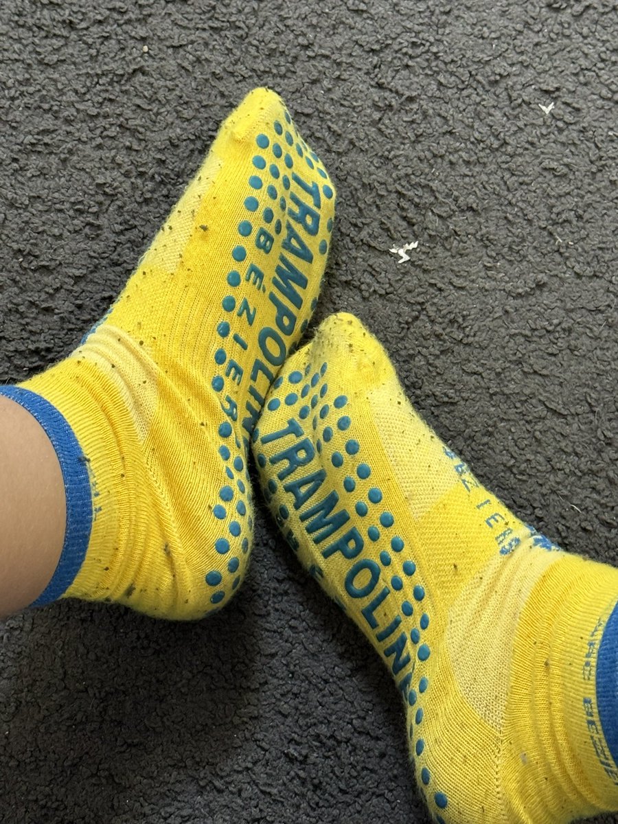 Aureliax tweet media