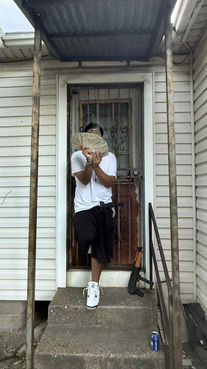 Chuckyfrmda〽️urda tweet media