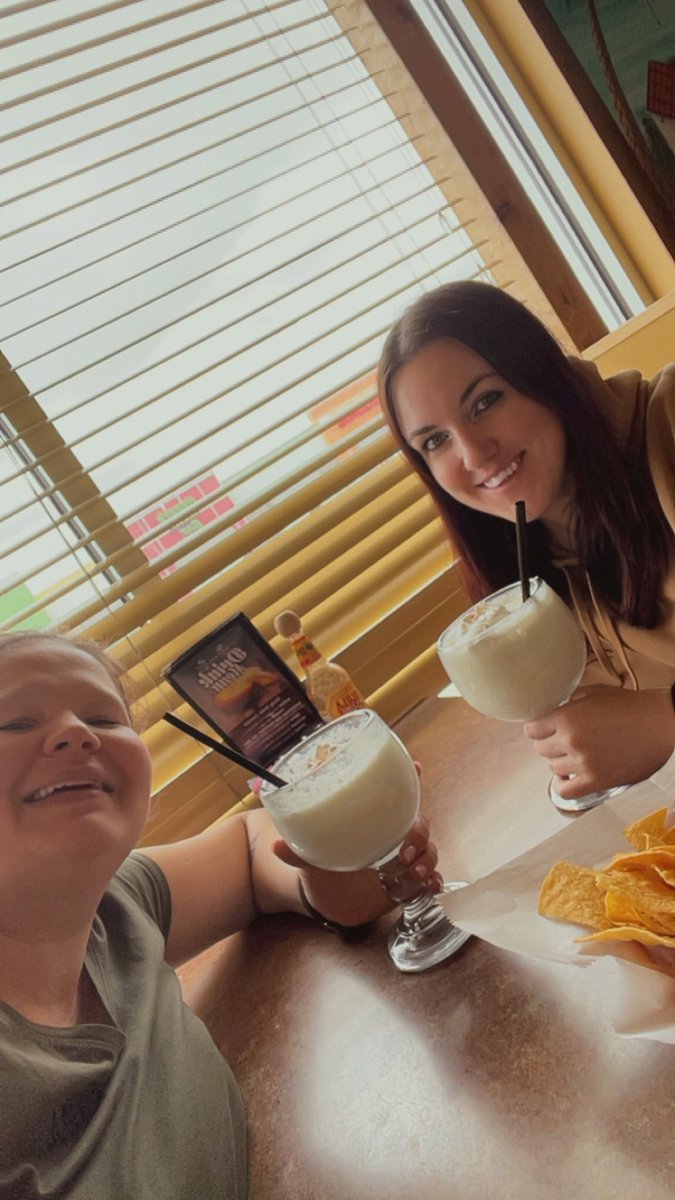 ᰔ Scroto Baggins ᰔ tweet media