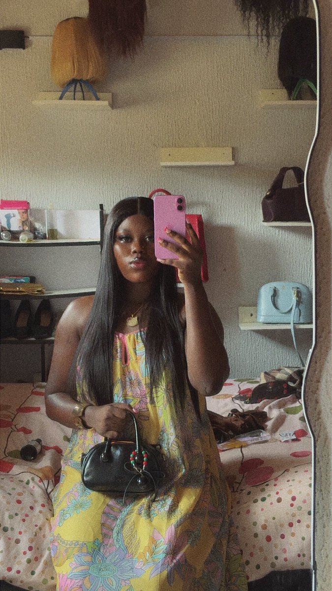 Blaq man🏀 tweet media