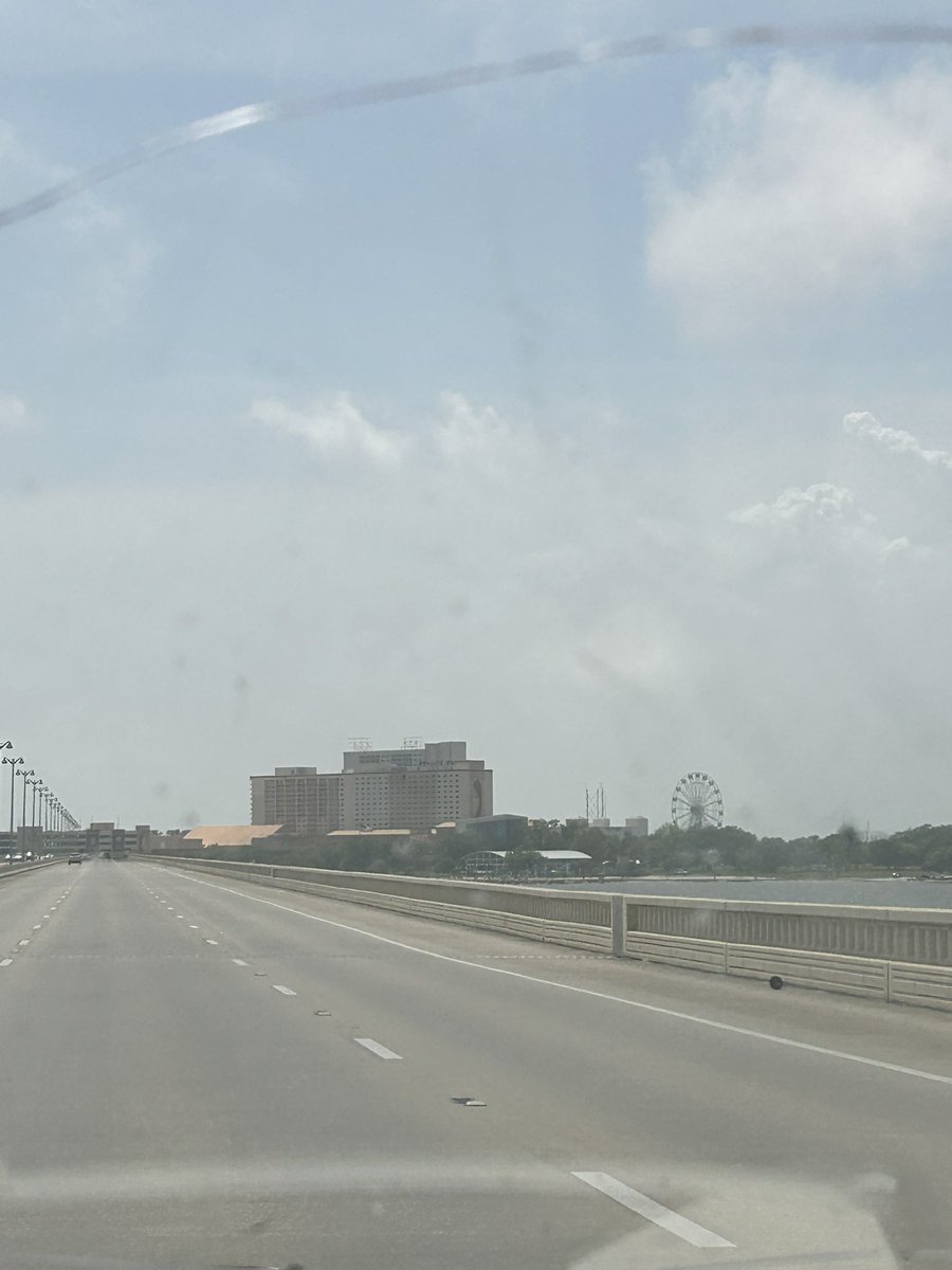 Slade?👧 tweet media