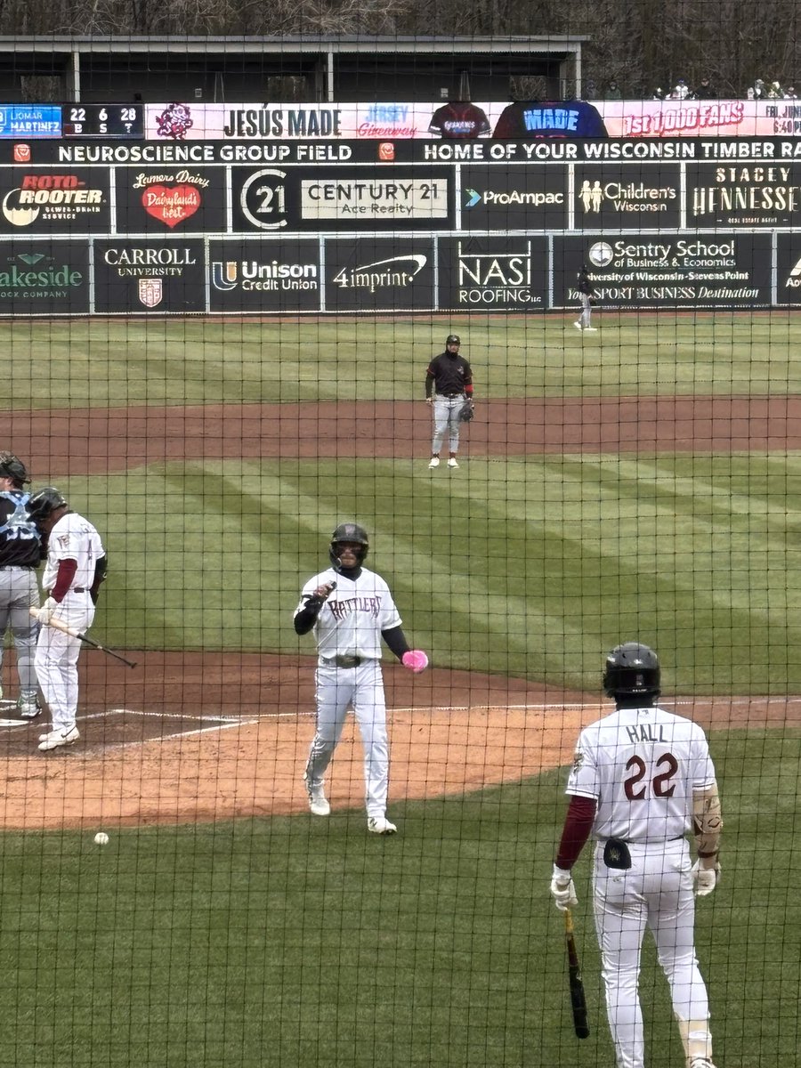 ersanity tweet media