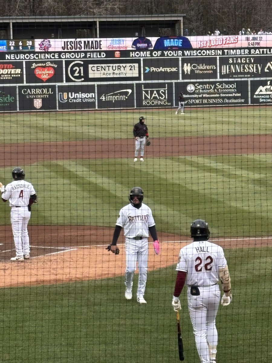 ersanity tweet media