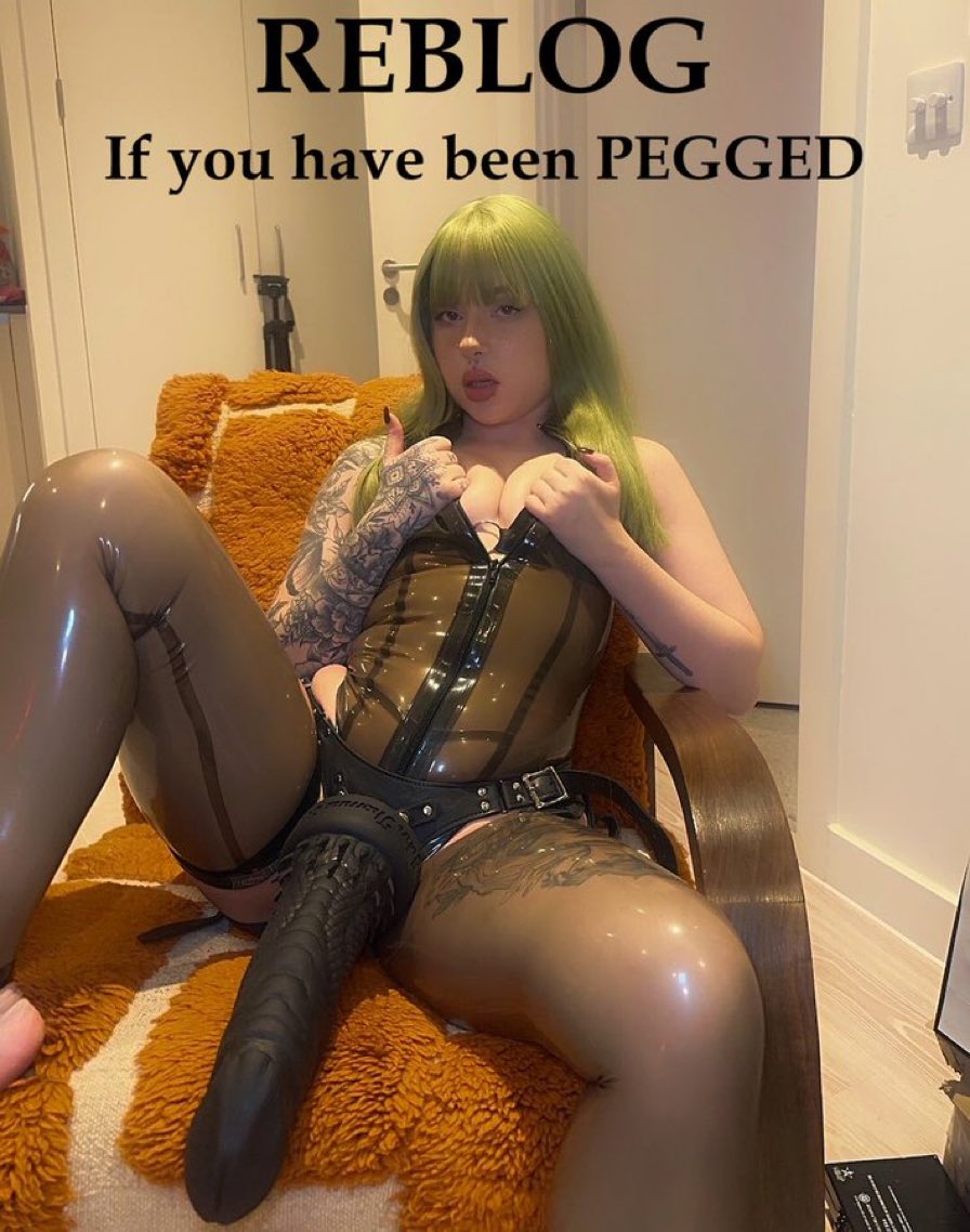 MISTRESSMADIS's tweet photo. Rt https://t.co/c6oOKUPWa2
