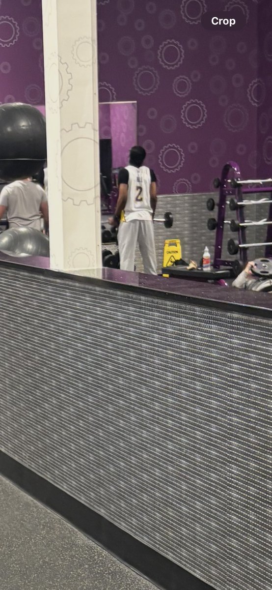 quaywalkerluv's tweet photo. Lakers lonzo ball jersey at planet fitness #gunnabeagoodday #BBB @hankaaronburner https://t.co/gVDooS9beC