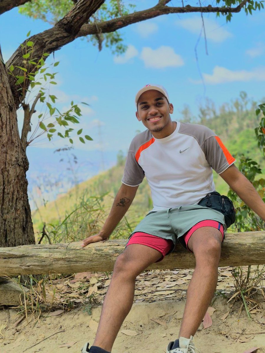 carlo🐦 tweet media