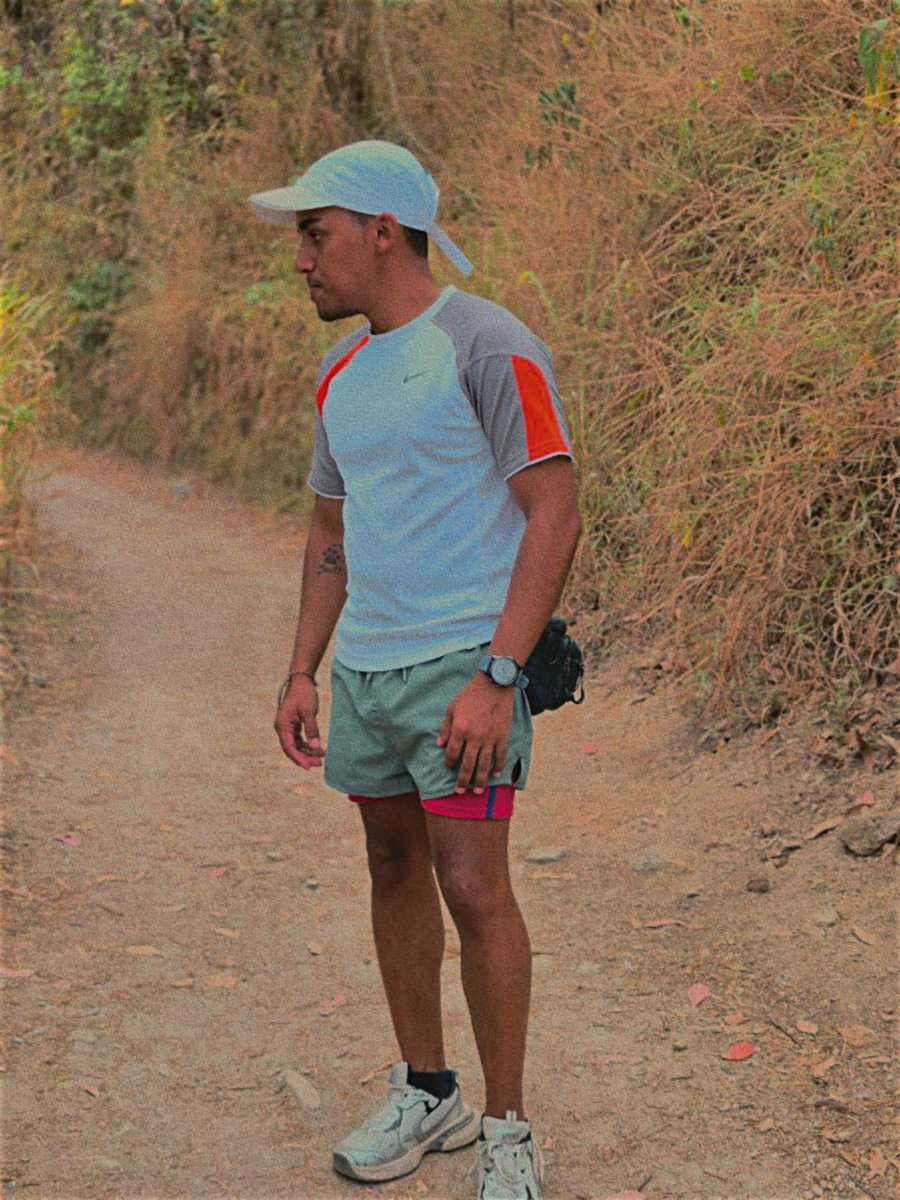 carlo🐦 tweet media