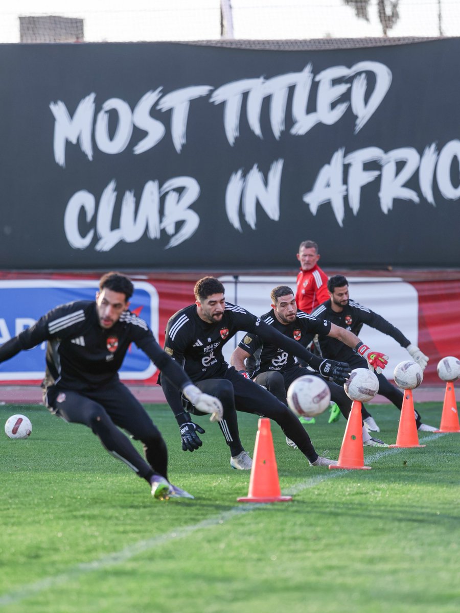 النادي الأهلي tweet media