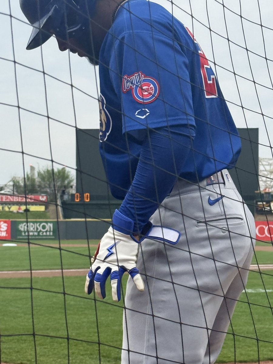 kmeier17's tweet photo. Spotted these and not surprised he raked the other night @ihapp_1 @bruceboltus Pedro Ramirez ⚡️love seeing these guys working hard at AAA https://t.co/v1PJorfc1k