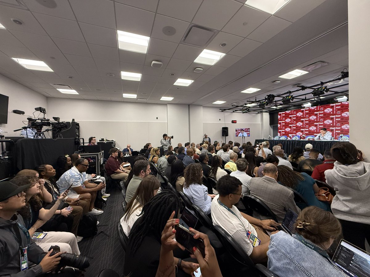 Julia Westerman tweet media