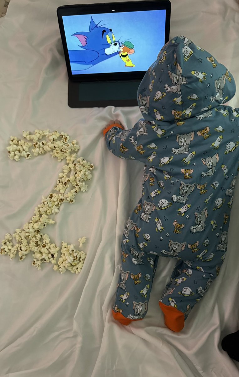 Rahaf_zuheir's tweet photo. #TomAndJerry #BabyLove #Moments #Childhood 🍿❤️ https://t.co/NPdO7Pf6W8