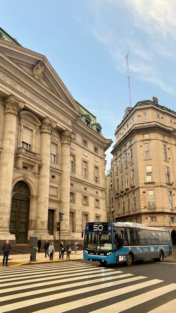 vistaaura tweet media