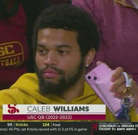 🦹🏽‍♂️ tweet media