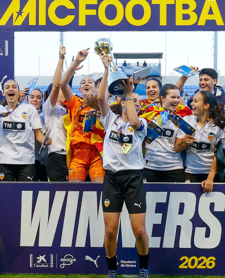 Academia VCF 🦇 tweet media