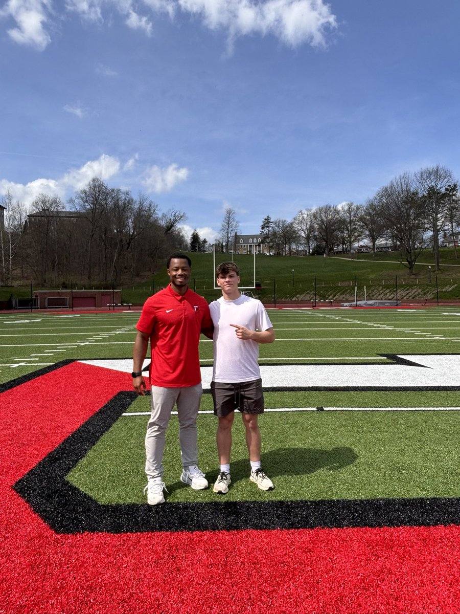 Finn Thompson tweet media