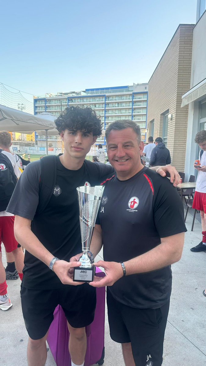 Robbeck001Beck's tweet photo. Massive well done Luca 👏 Away in Spain doing what you love and bringing home a trophy with your teammates after two great years at Steven Gerrard Academy 🏆⚽️
#Proud #Champions #Football #NextGen #Teamwork #Winners #AcademyFootball https://t.co/BeP5JvfMUm