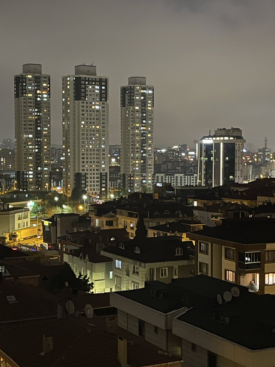 ogimaze's tweet image. Aranızdaki tüm bağlar kopsa bile ismi anıldığında “GÜZEL İNSAN” diyebileceğiniz insanlar biriktirin...

Sevdiklerinizle Birlikte 
#En #Güzel #Akşamlar #Sizlerin #Olsun