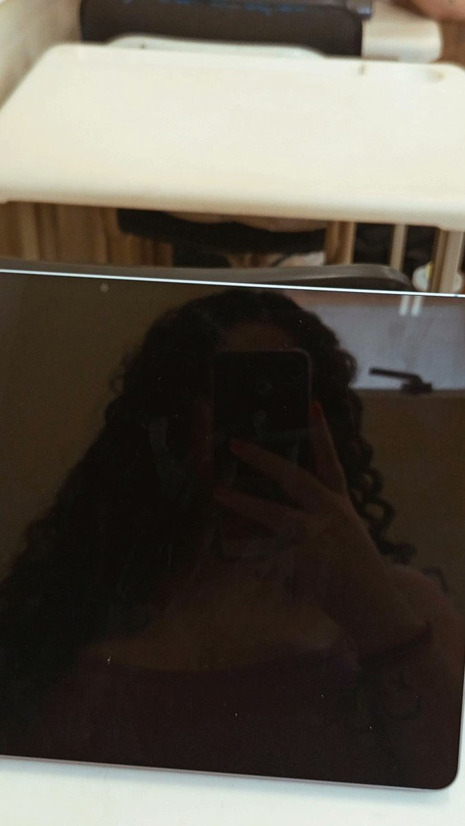 ket 🔥★🧇 VAI VER O HARRY E O ZAYN tweet media