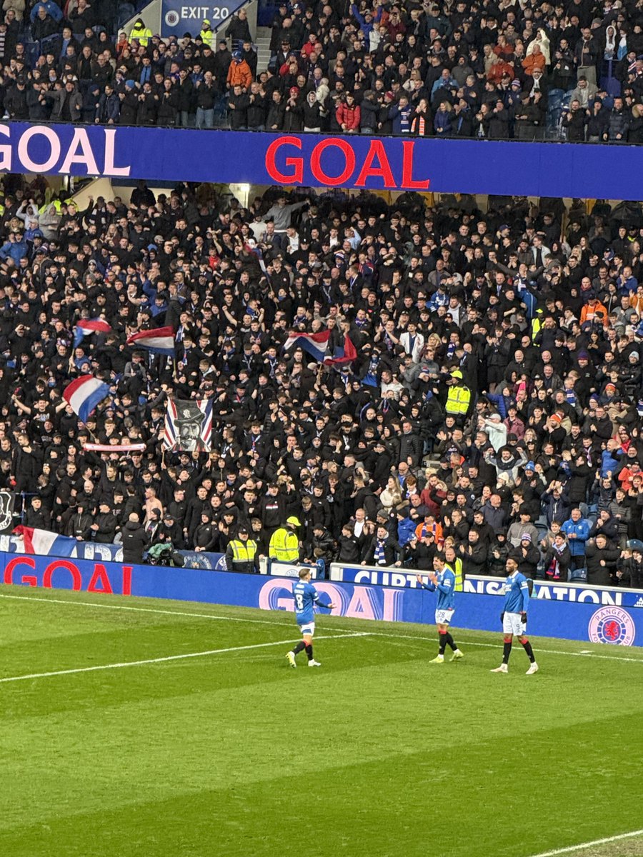 Four Lads Had A Dream tweet media