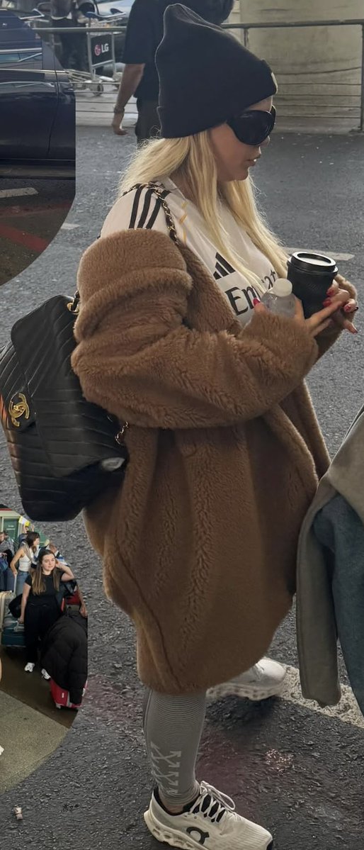 Sannie Btz tweet media