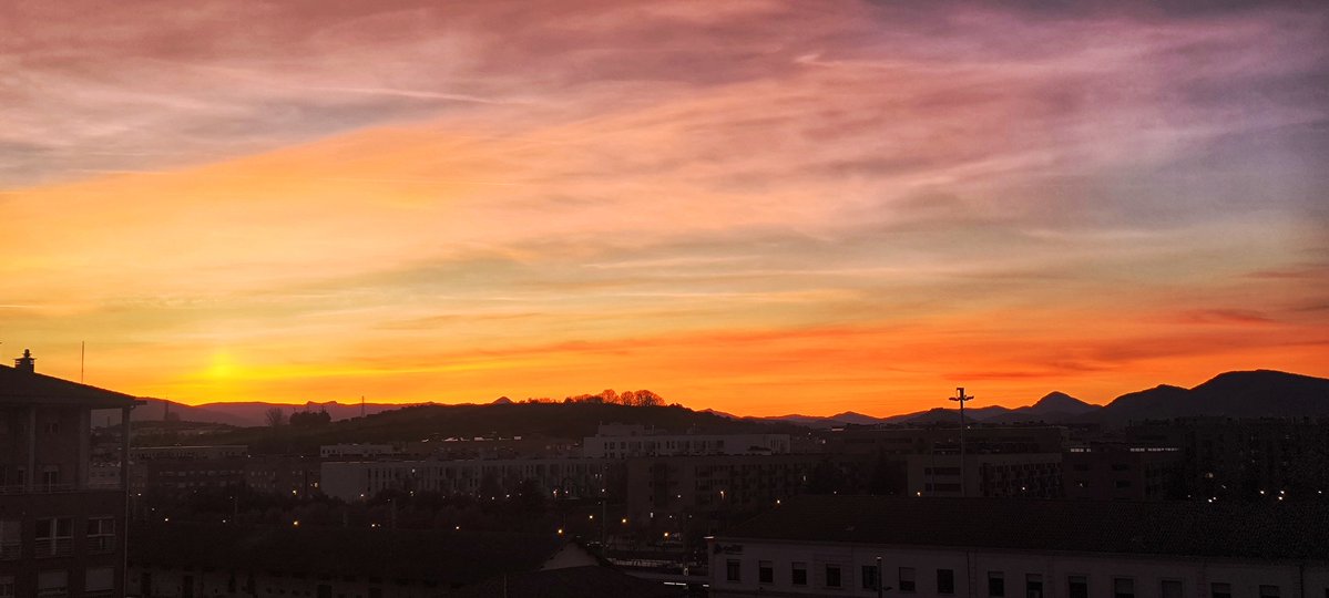 Atardece en la ciudad