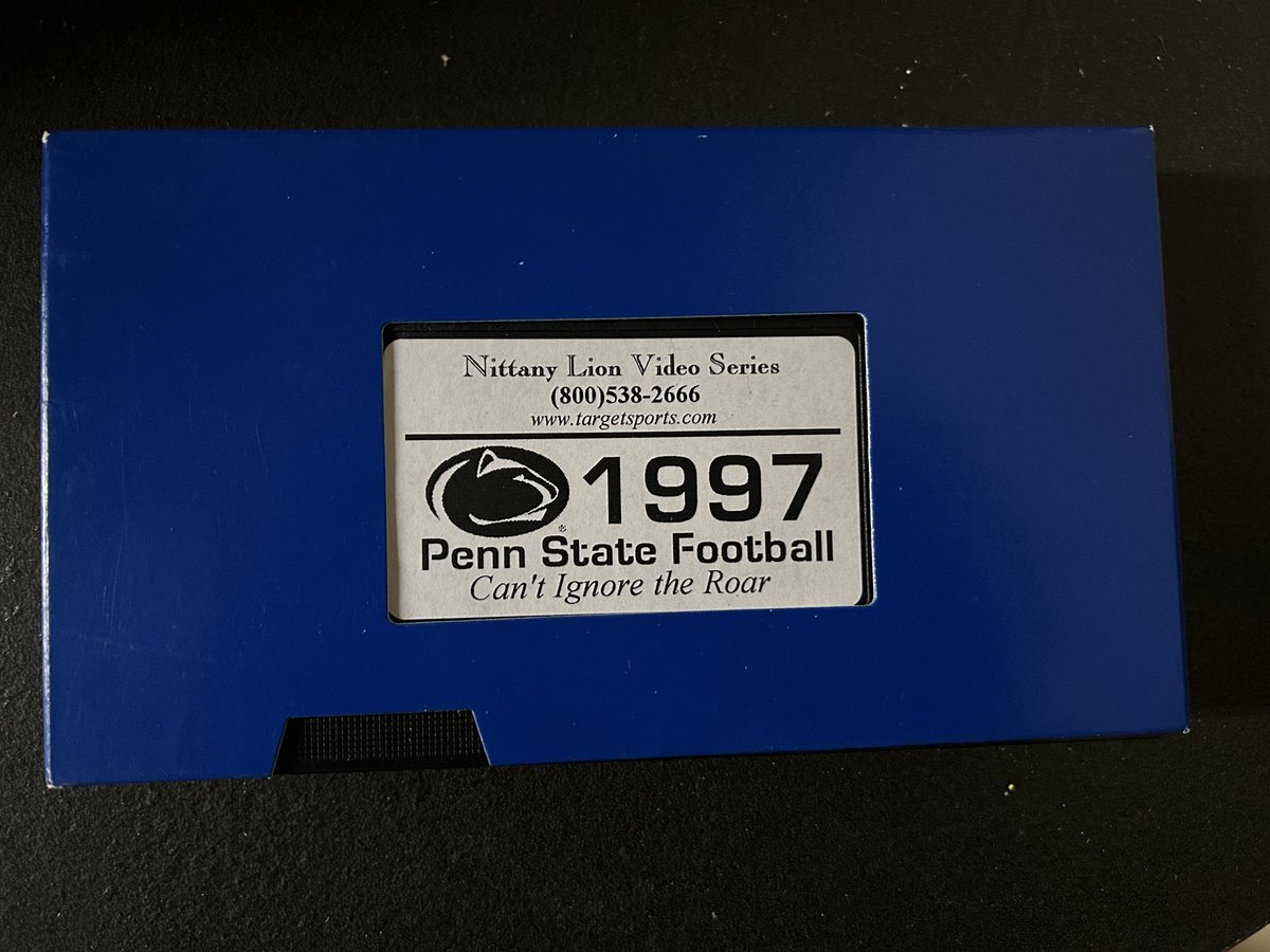 AllNonSequitur's tweet photo. Oh hey @nocontextpsuftb https://t.co/Z7LPwvQUeo