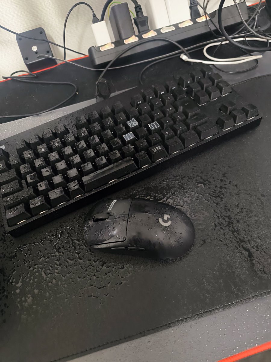 らそ🤤 tweet media