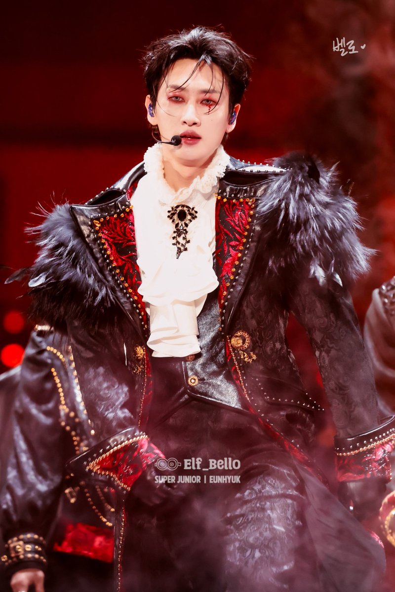 Fishy's Fishy 🐯🐰❤ tweet media