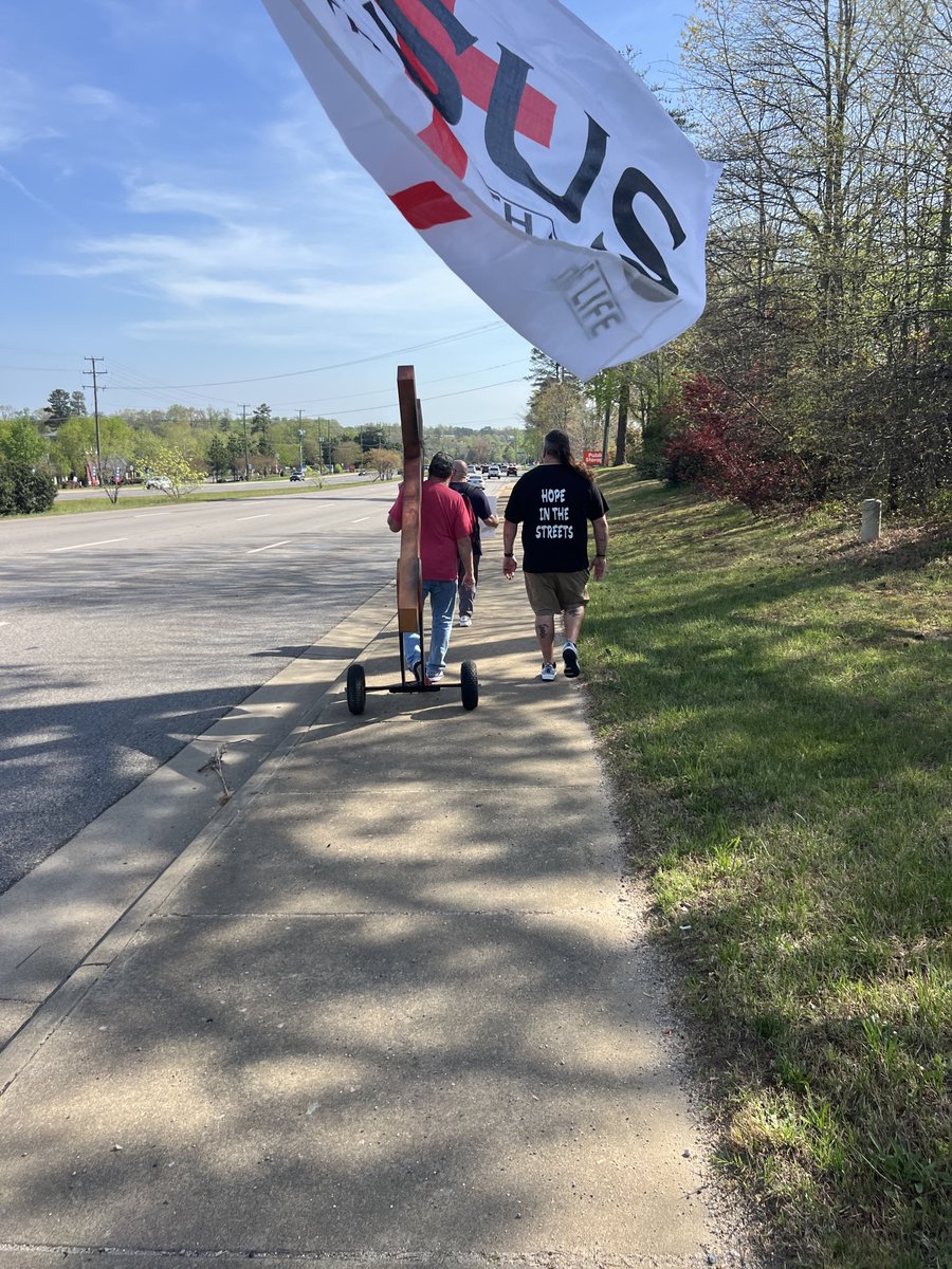 AeiApologia's tweet photo. One young woman came to Christ this morning as the cross was carried and the gospel proclaimed https://t.co/qcbJUZL2DD