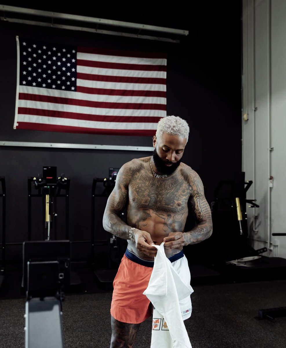 𝒕𝒐𝒓𝒓𝒆𝒚 ˳ᐟ tweet media