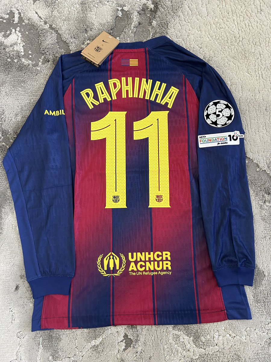 🎸🏟️ tweet media