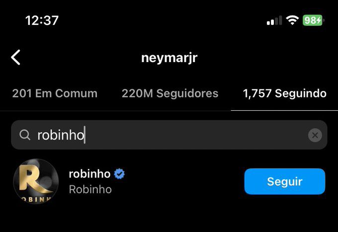 bigodeus's tweet photo. os caras realmente pensam que eu acho que o neymar é misógino por causa do que ele falou na televisão.

neymar é isso aqui, família.

e claro que também é trair, expor, humilhar e correr o risco de passar doença a mulher e a filha no momento mais delicado da vida: uma gestação. https://t.co/3dx7n7MRbf