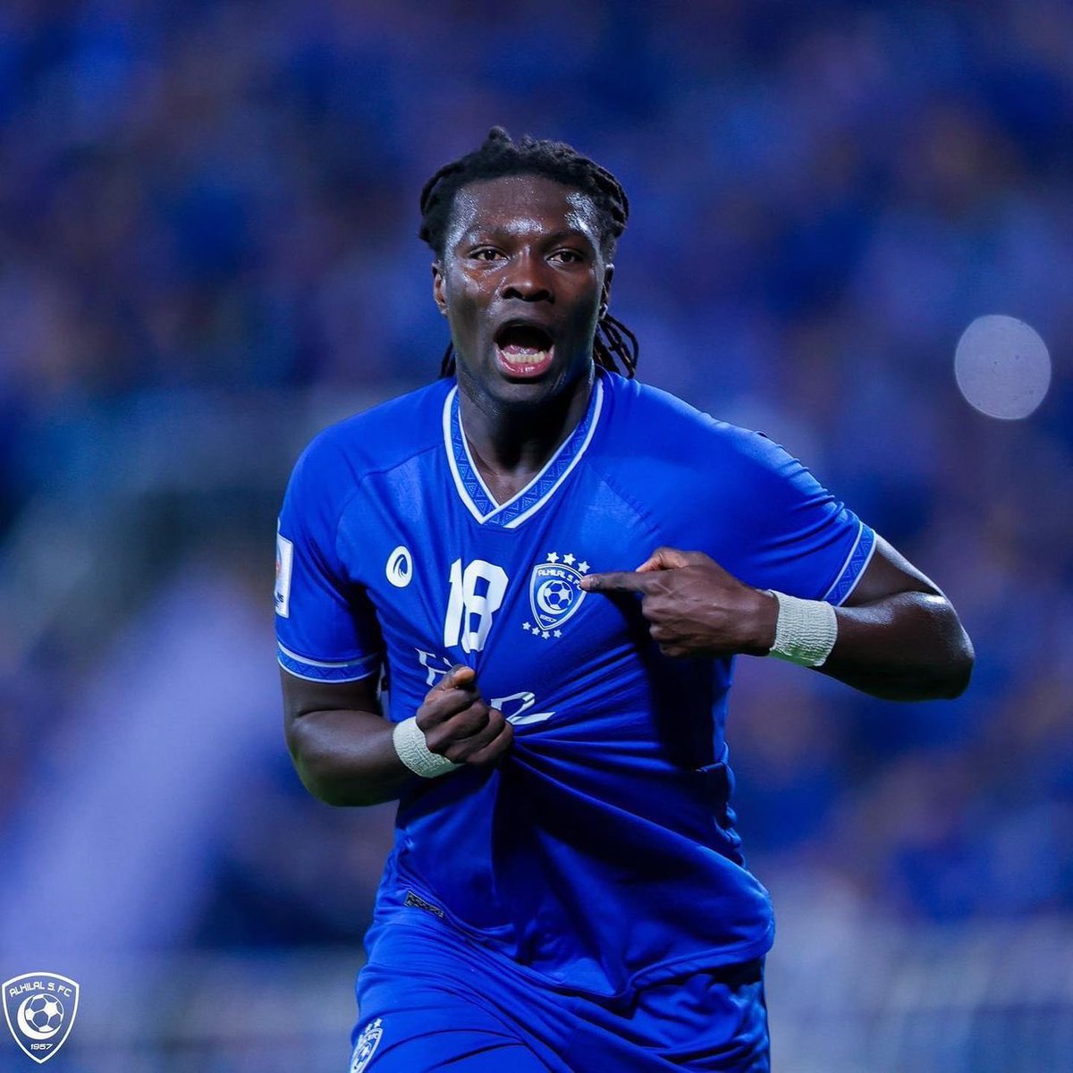 عساف tweet media