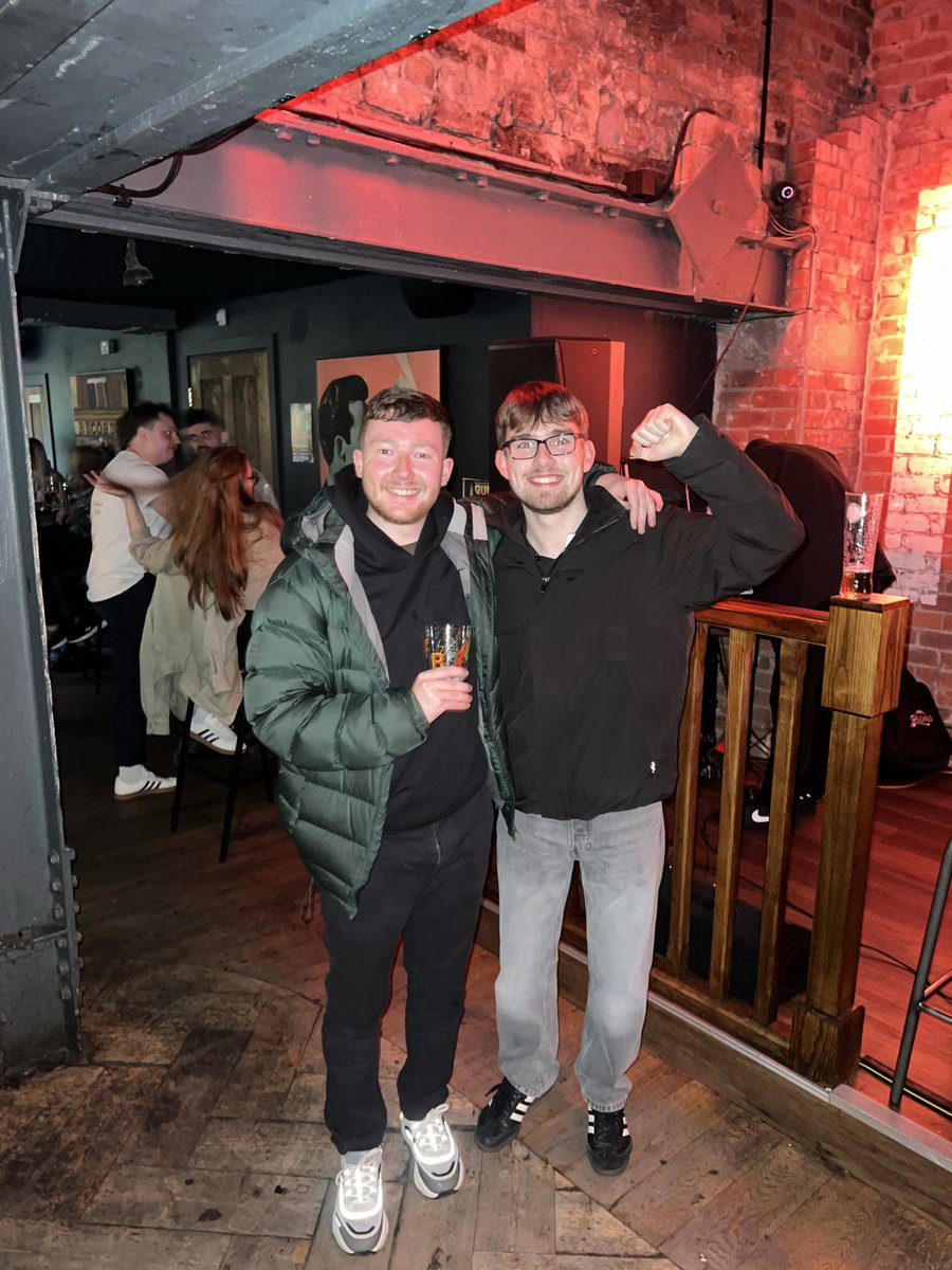 Mattylewis10 tweet media