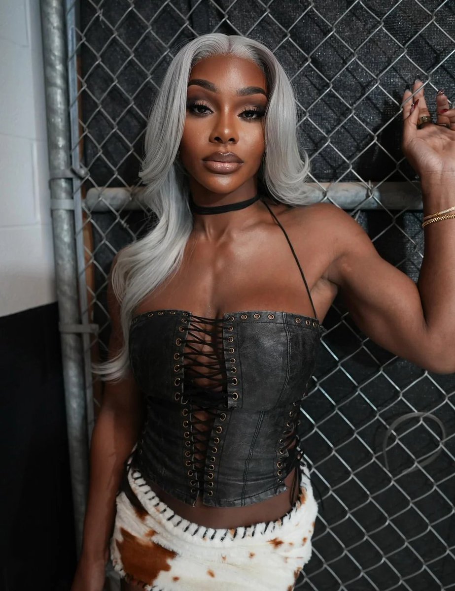 𝐁𝐈𝐆 𝐓𝐖𝐎 tweet media