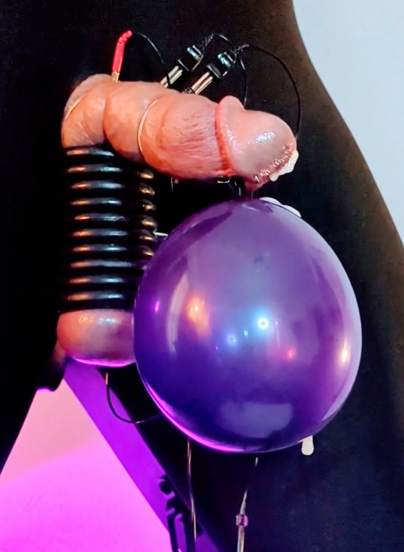 SweetsBWCdrone tweet media