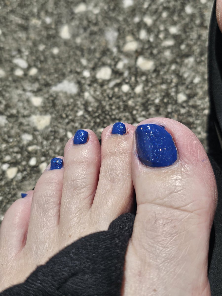 ArchAimeee - Feet & Findom tweet media