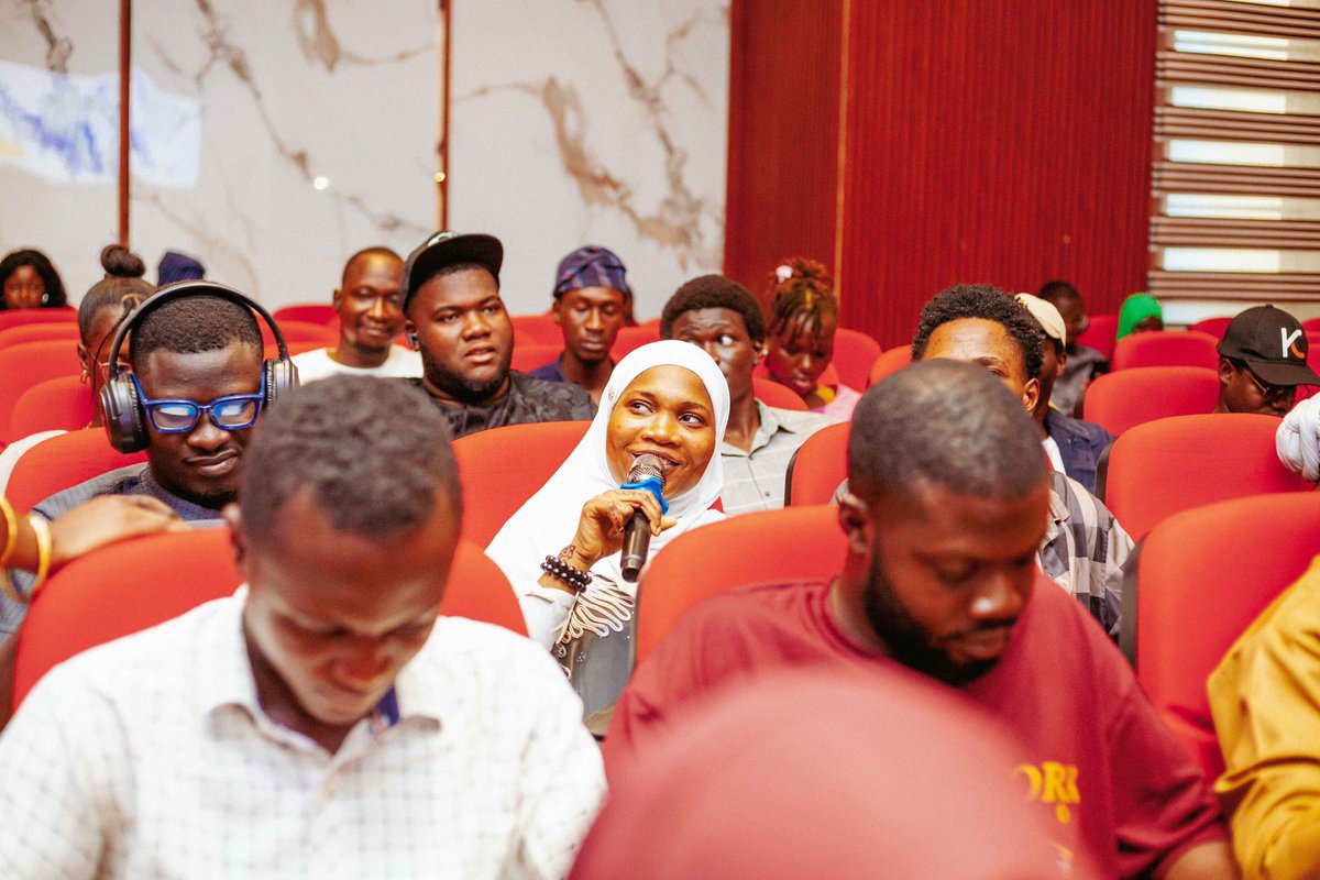 gdgIlorin's tweet photo. The best part of #BuildWithAIIlorin ? The brilliant minds in the crowd!!π€
Our participants came curious, ready to challenge, engage and grow their knowledge of AI π
The future of AI in Ilorin is in good hands π
#BWAIIlorin2026
#BuildWithAI
#GDGIlorin
#BuildWithAIIlorin https://t.co/2kNCqlmOrd