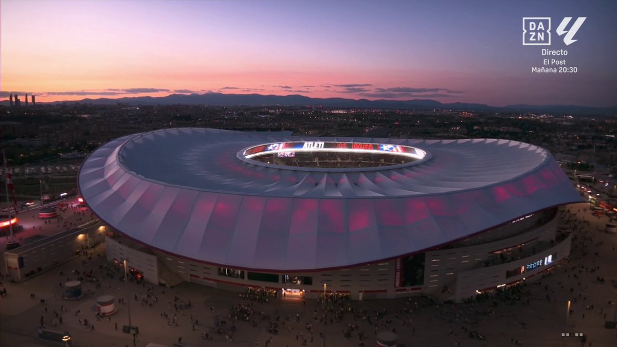 FCB World tweet media