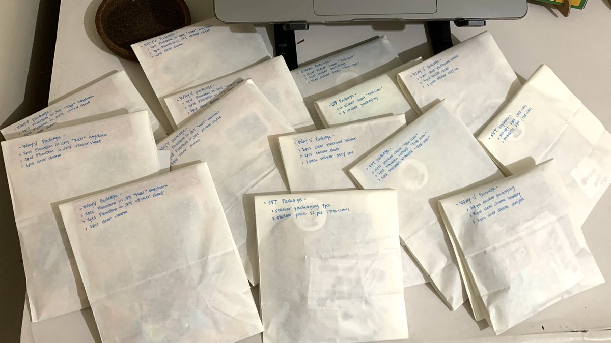 biru⭐️ ia tweet media