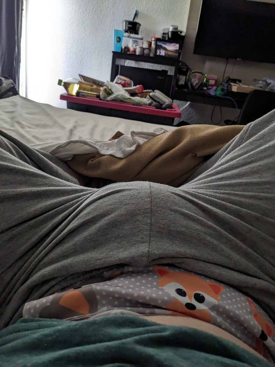 damien :3 tweet media