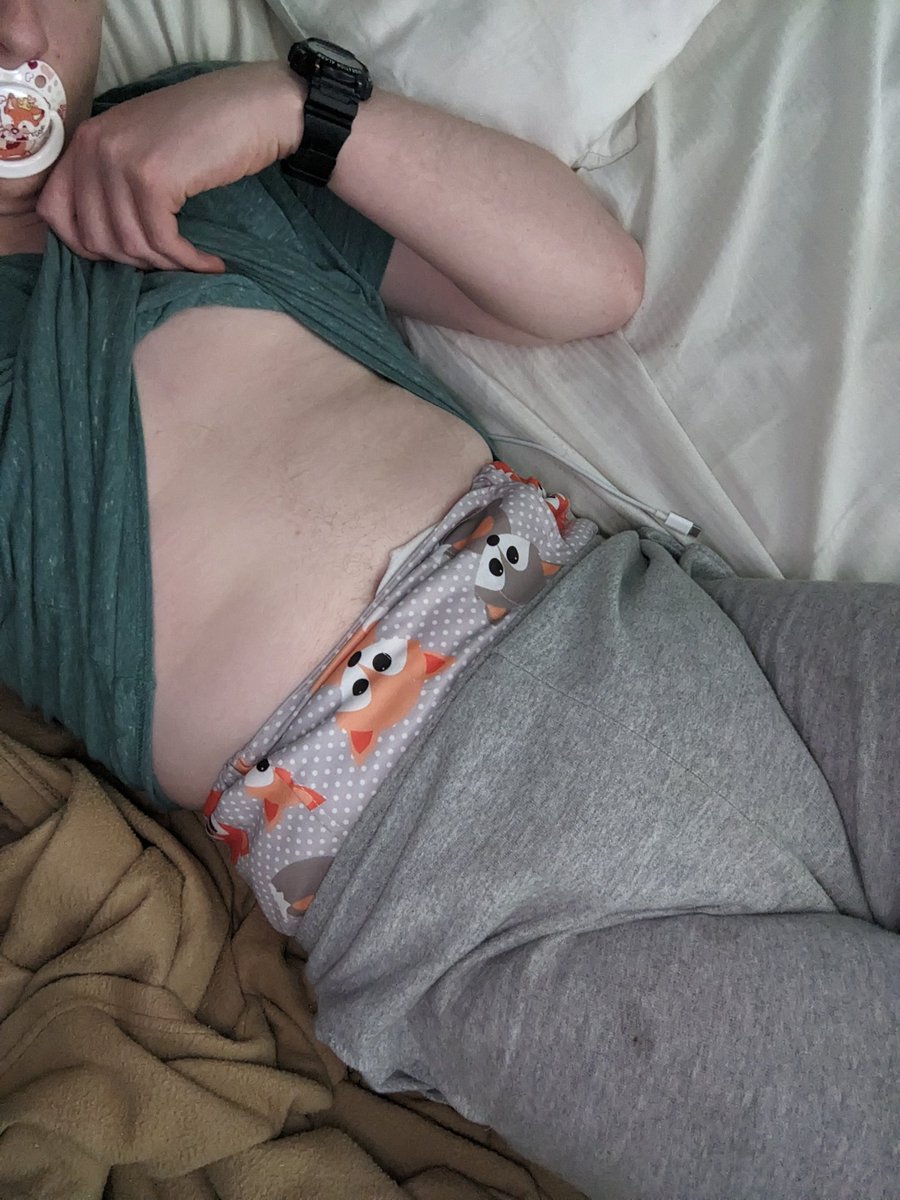 damien :3 tweet media