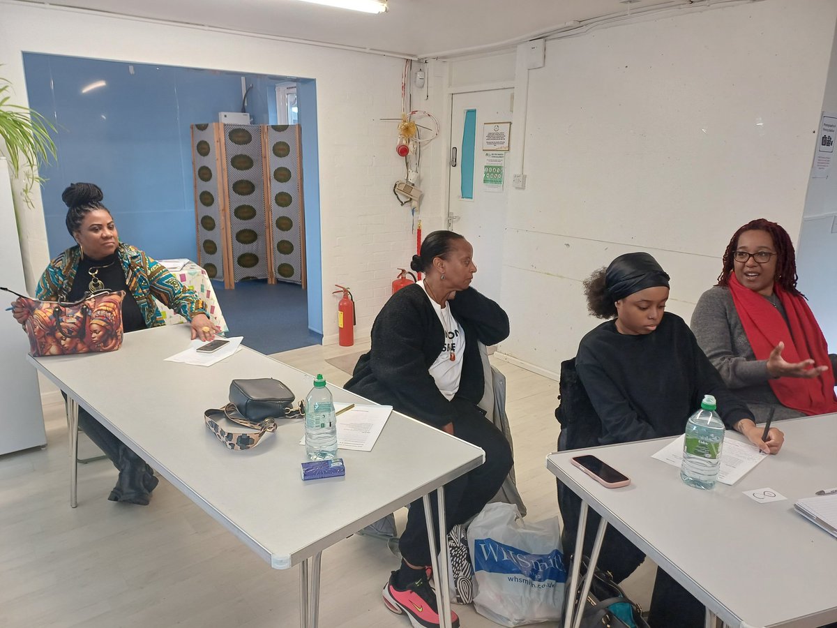 Fabian_M_Thomas's tweet image. My first Seeing Things with Fabian M. Thomas in the UK is done and dusted!! Can you say "Grateful!" #goalsetting #visionboarding #fabianmthomasfacilitator